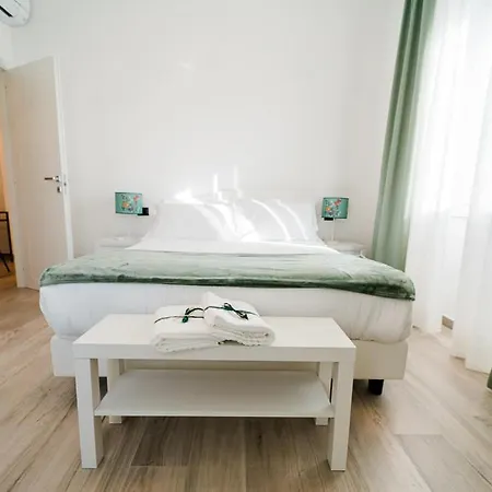 Apartament Maison Salvia *